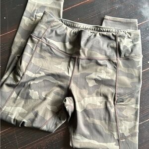 Athleta camo leggings
